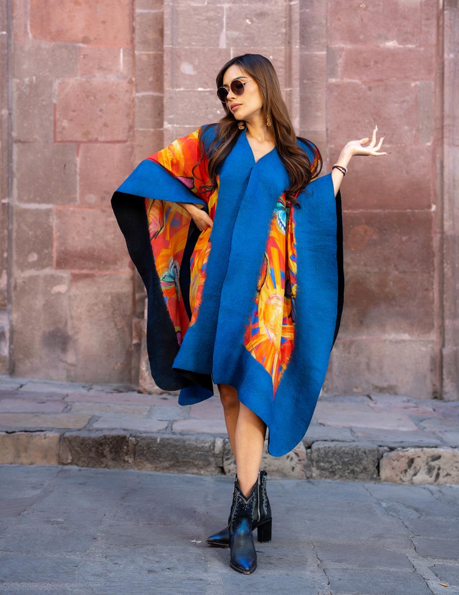 Poncho Azul Seda Almas Guerreras
